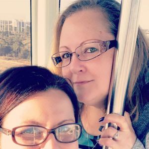 Meet your Posher, Debora